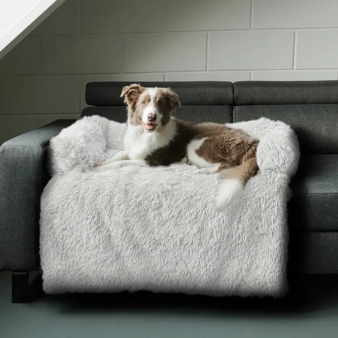 MrFluffyFriend - Fluffy Couch Cover for Dogs and Cats