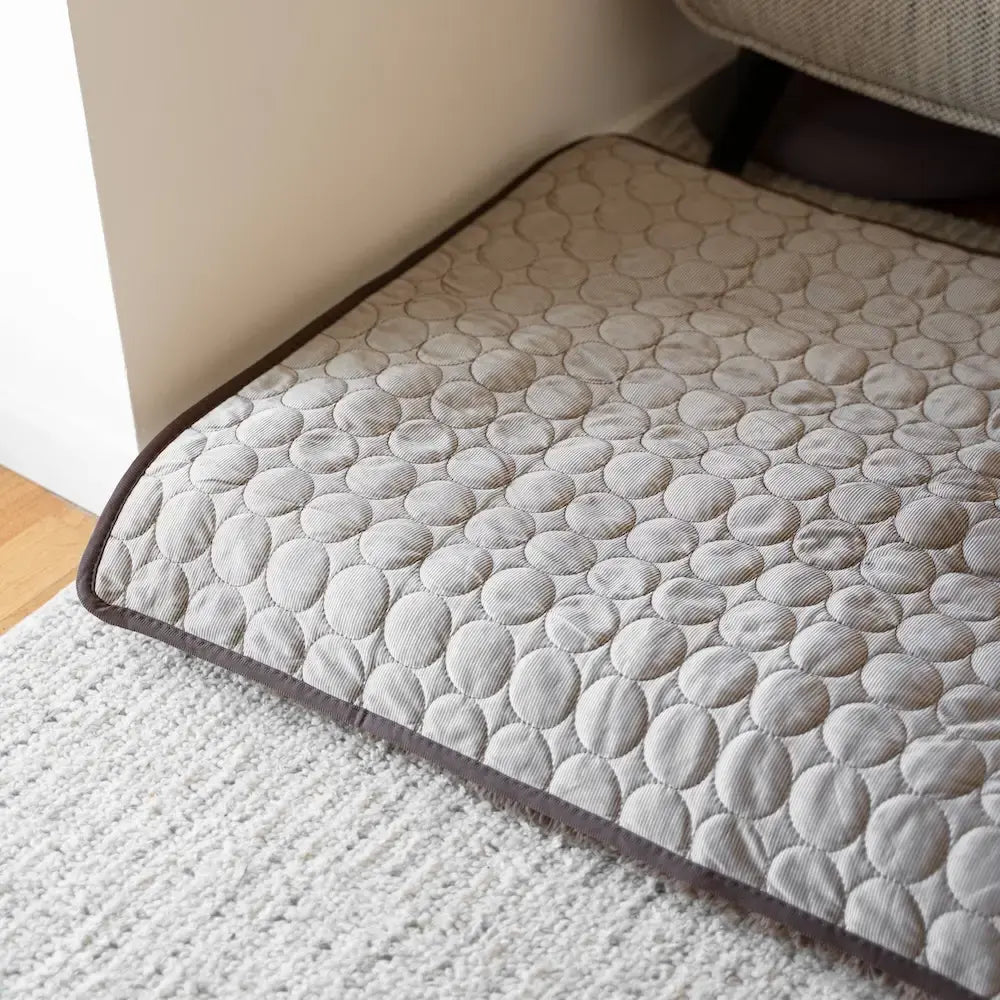 MrFluffyFriend - Brown Pet Cooling Blanket